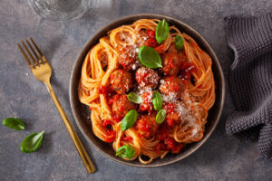 spaghetti with meatballs and tomato sauce, italian pasta